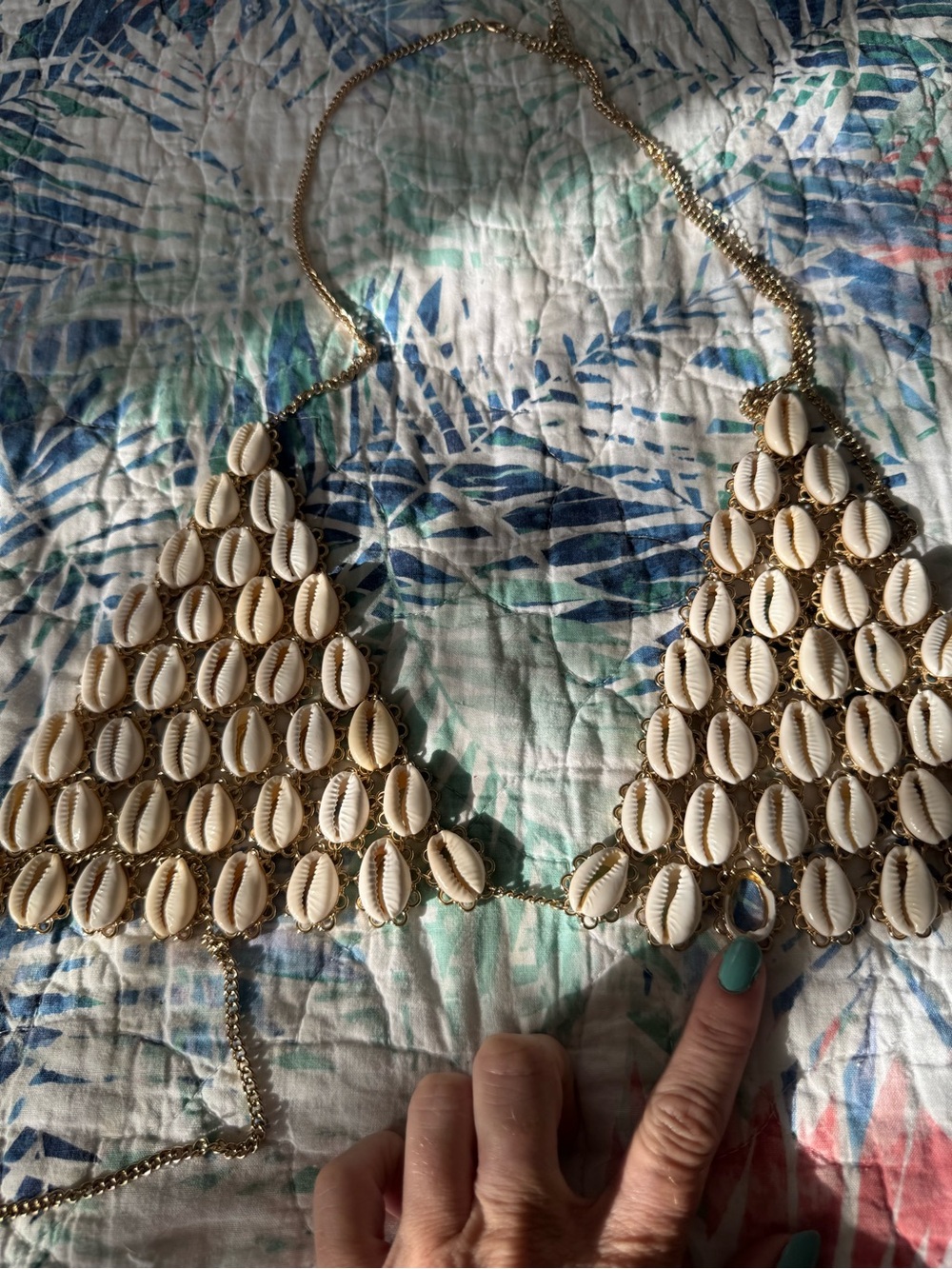 Mermaid Shell Bikini Top - Picture 4 of 5